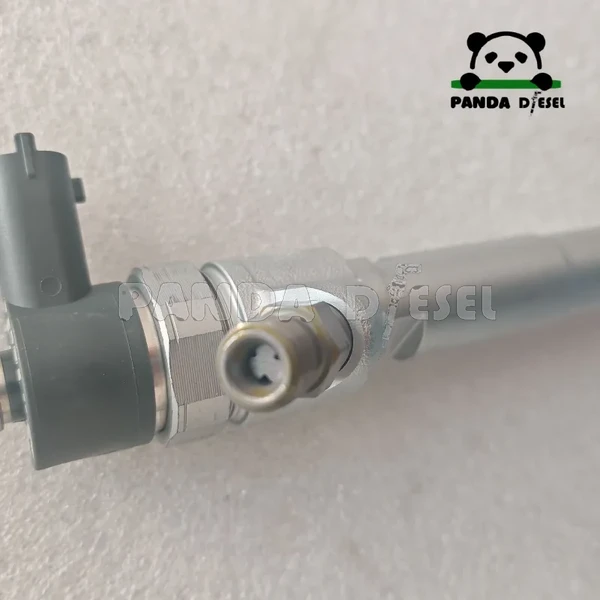 Common Rail Injector for GAZ Gazelle Sobol 2.8 TD ISF2.8 0445110376 0445110594 0445110808 5258744